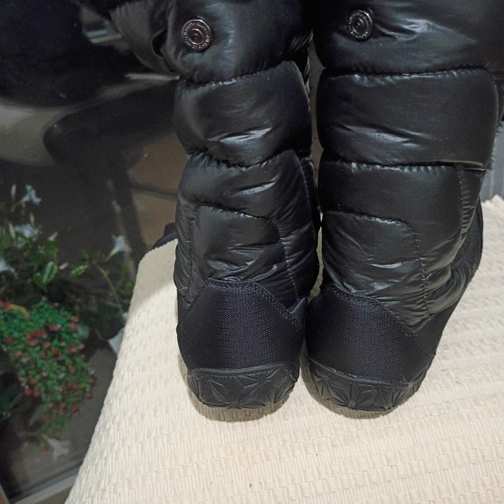 The North Face Women's Black Quilted Down Goose Winter Boots.New Confition - Picture 6 of 11
